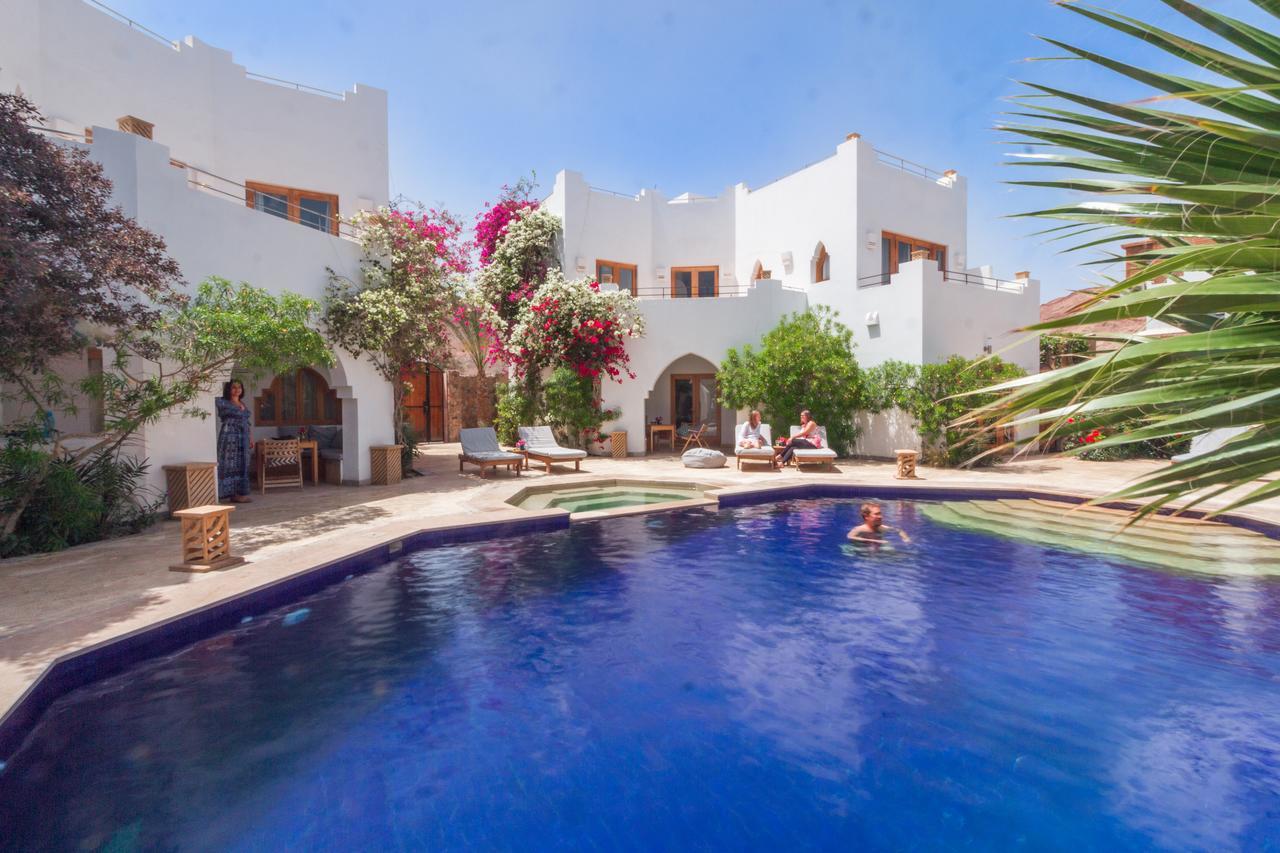 Red C Villas Dahab Luaran gambar